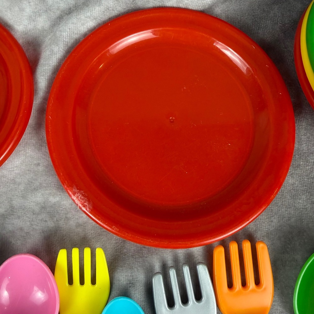 Play Food Kitchen Set Barbie Dishes Ice Cream Hot Dog Utensils Oven Mitt Mix Lot - Picture 9 of 9